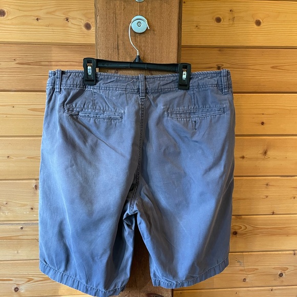 J.Crew Shorts 34W - Picture 2 of 3